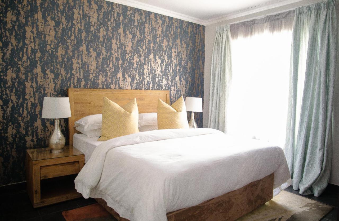3 Lux Suites Middelburg (Mpumalanga) Exterior foto